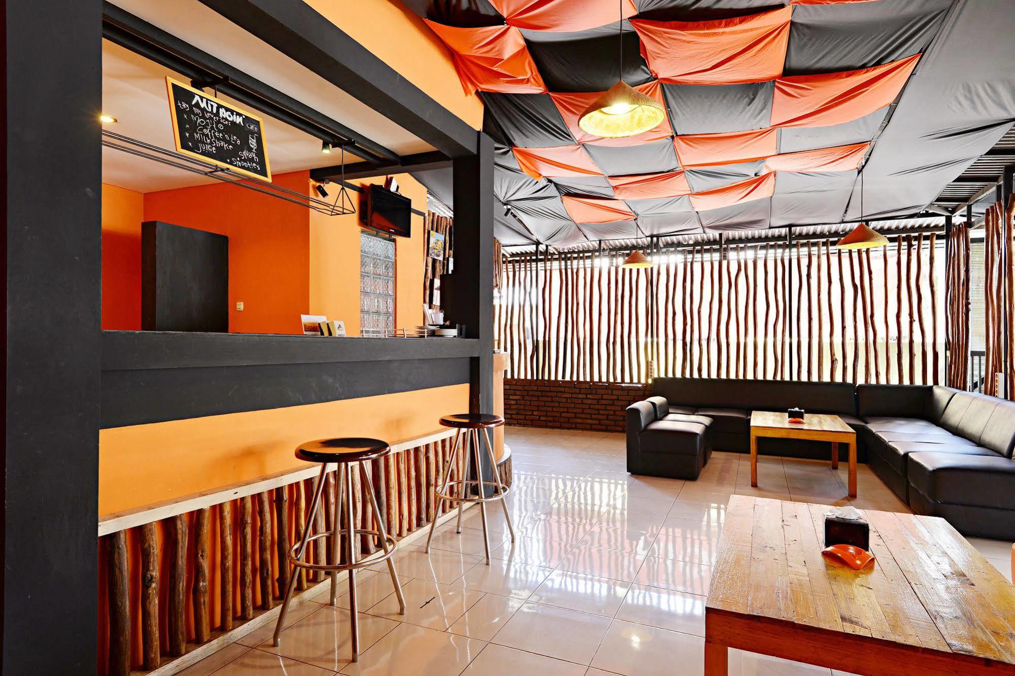 Zen Rooms Riau Natuna バンドゥン エクステリア 写真