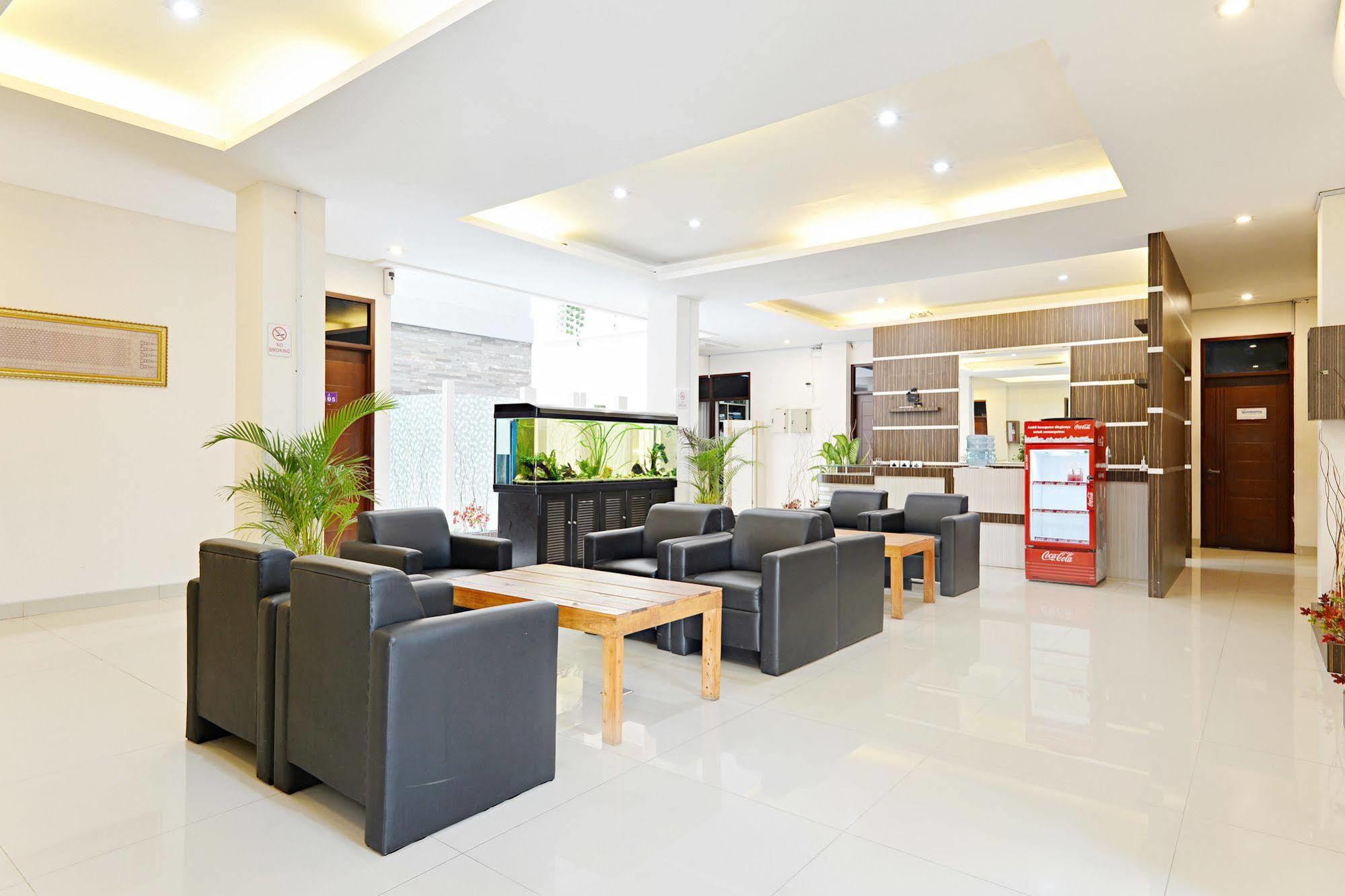 Zen Rooms Riau Natuna バンドゥン エクステリア 写真