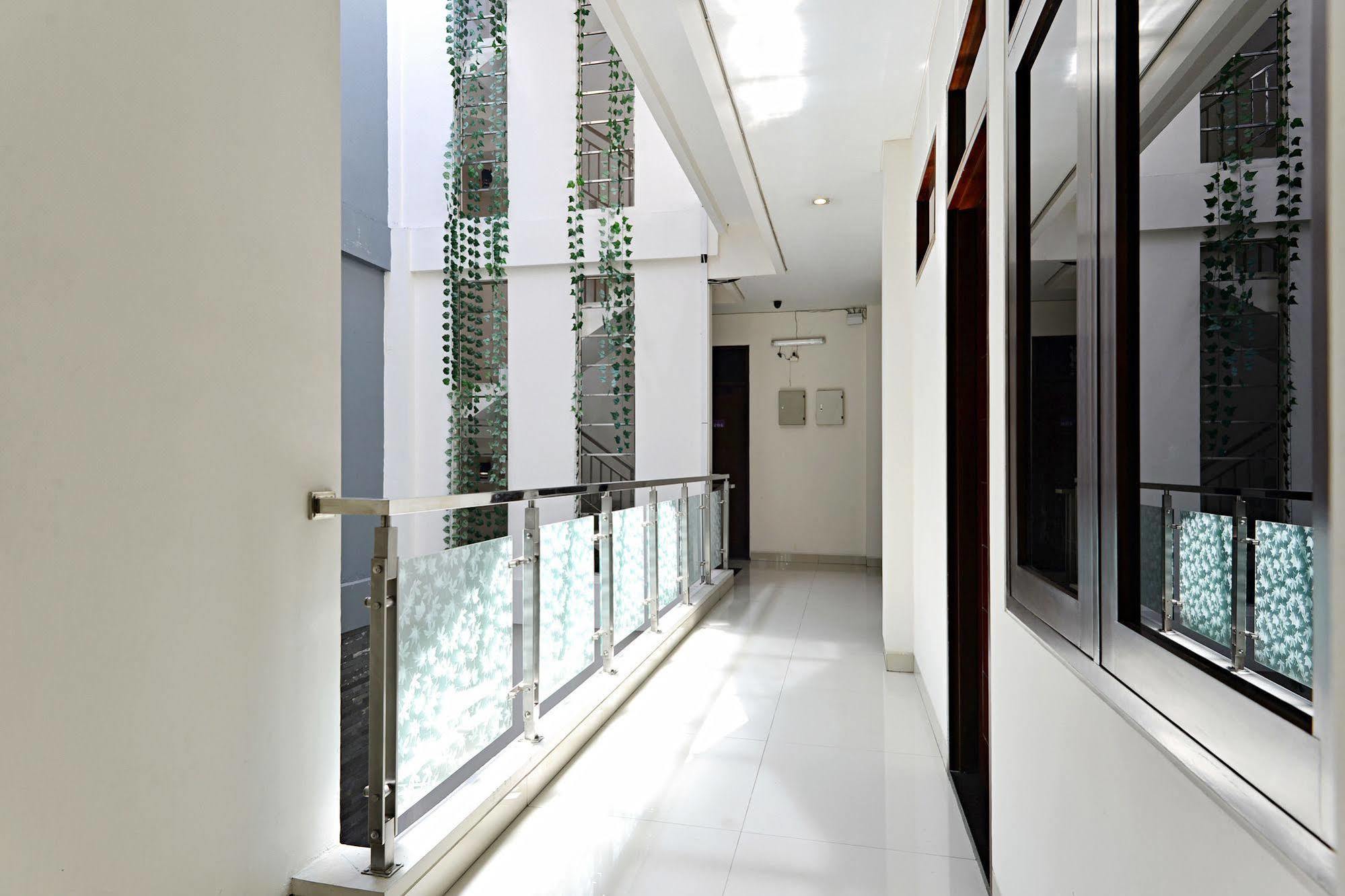Zen Rooms Riau Natuna バンドゥン エクステリア 写真