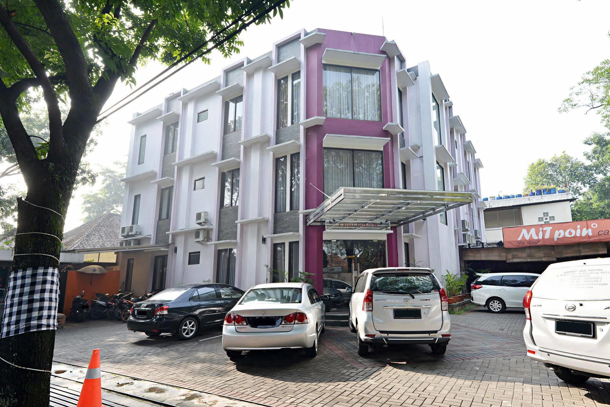 Zen Rooms Riau Natuna バンドゥン エクステリア 写真